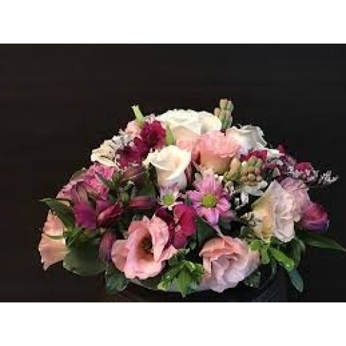 Medium main centerpiece